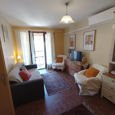 4pa40 - Avec Piscine Et Parking * Collioure